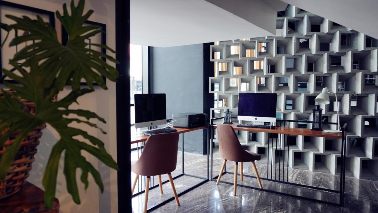 M Roof Hotel & Residences Ипох Экстерьер фото