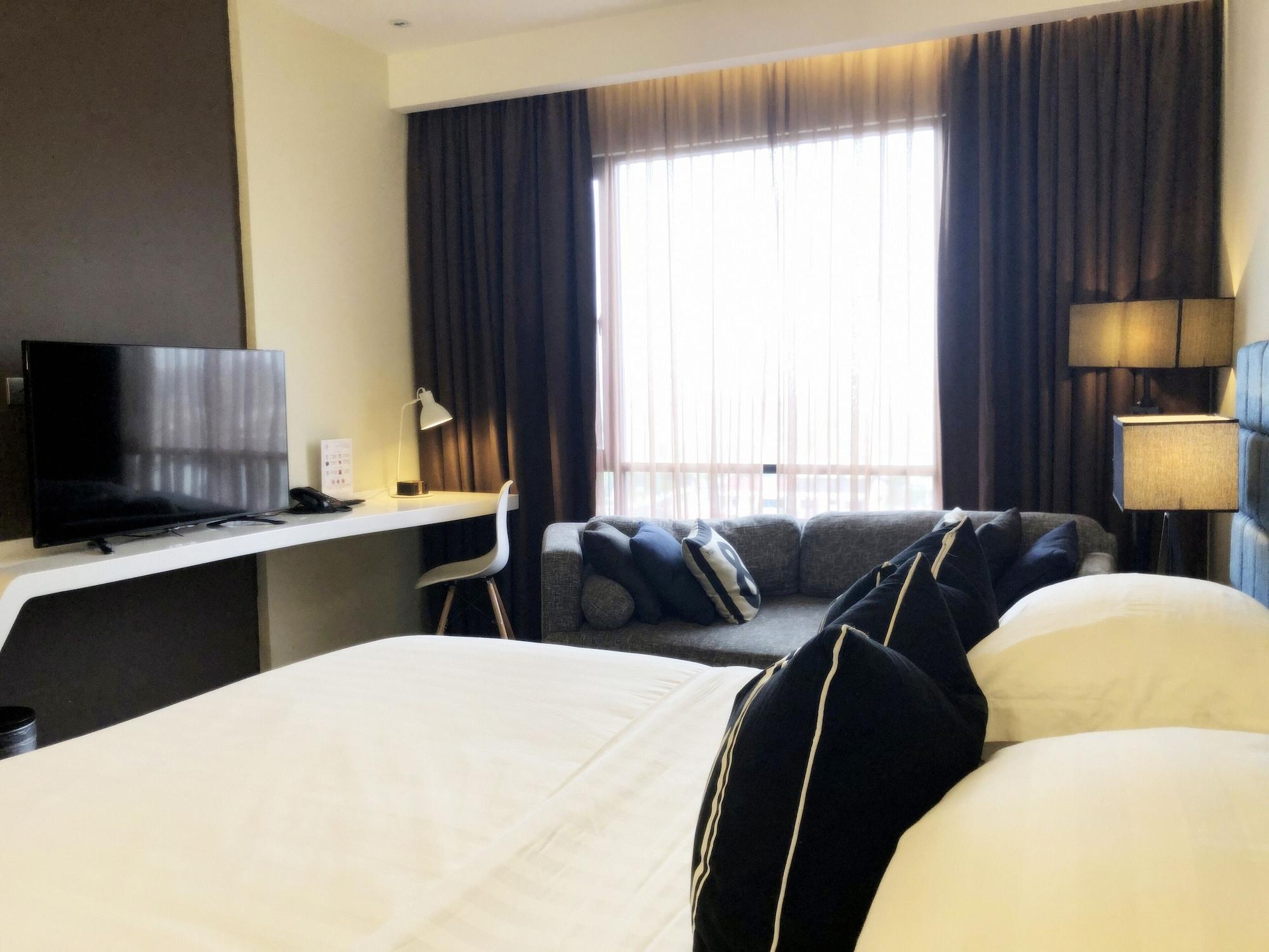 M Roof Hotel & Residences Ипох Экстерьер фото